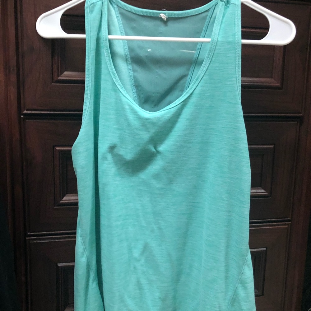 🚨4 FOR $25 🚨 Old Navy Breathe workout tank